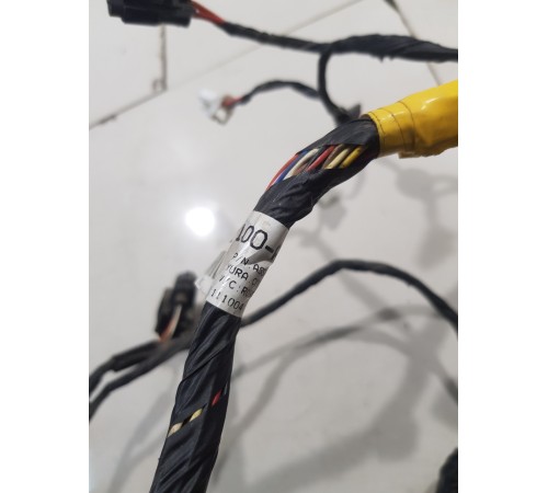 Электропроводка двери передняя правая