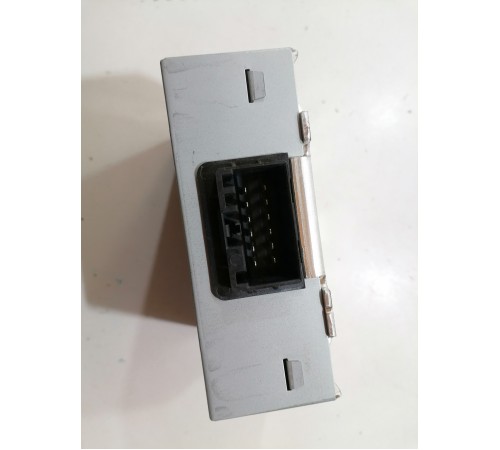 Инвертор , преобразователь напряжения