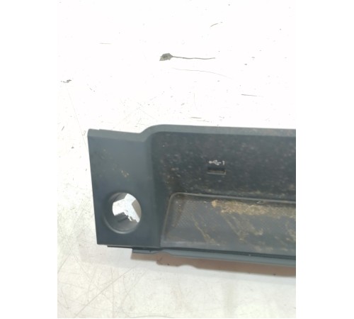 Накладка центральной консоли с прикуривателем