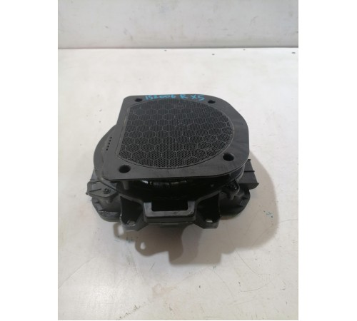 Динамик низкочастотный правый