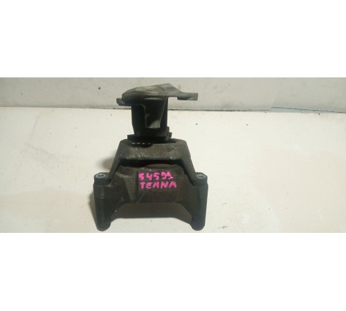 Опора двигателя правая