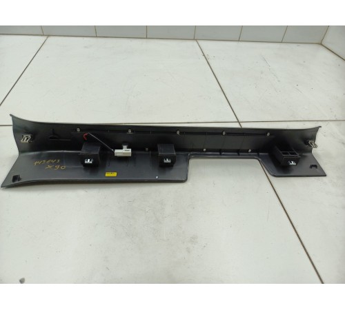 Накладка на порог передняя левая с подсветкой