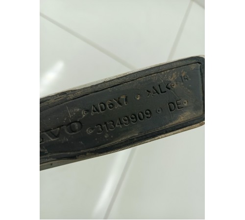 Рейлинг крыши левый