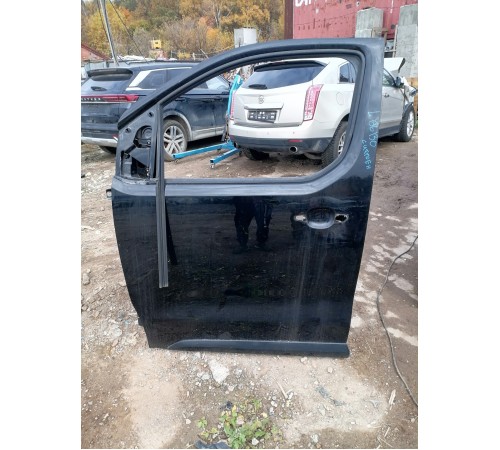 Дверь передняя левая