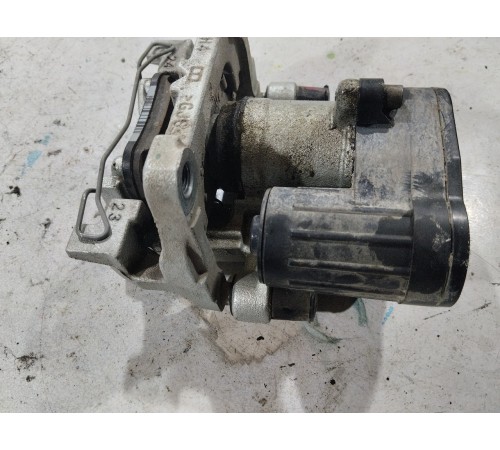 Суппорт задний левый