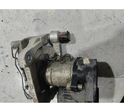 Суппорт задний левый