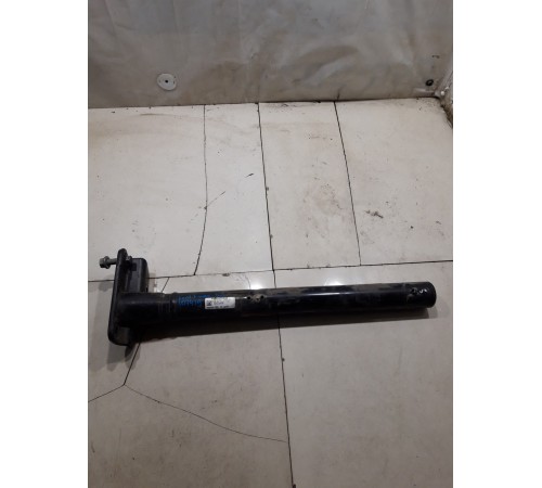 Кронштейн(крепление) брызговика задней левой оси