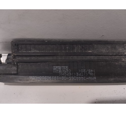 Уплотнитель стекла (задний левый наружный)