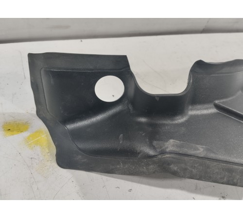 Накладка фонаря левая