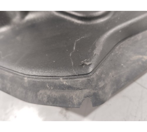 Накладка фонаря левая