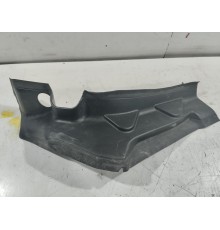 Накладка фонаря левая