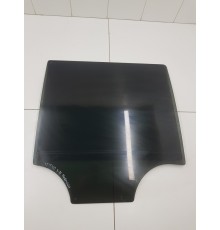 Стекло двери заднее правое