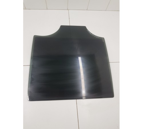 Стекло двери заднее правое