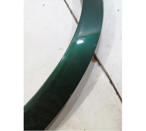 Накладка крыла передняя левая