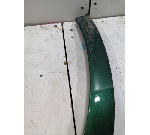 Накладка крыла передняя левая