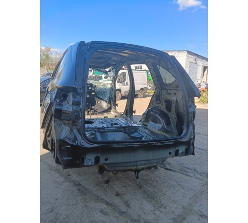 Панель задняя,юбка