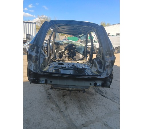 Панель задняя,юбка