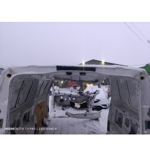 Задняя панель (верхняя)