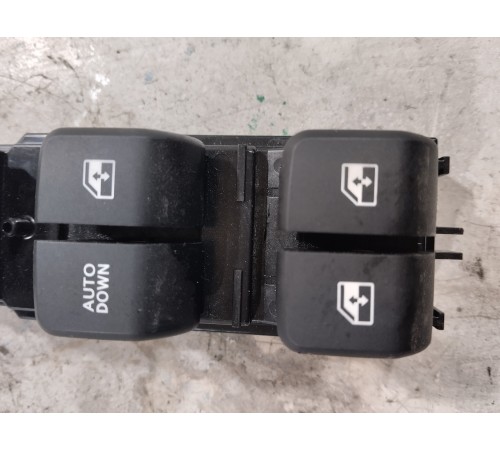 Блок управления стеклоподъемниками передний левый