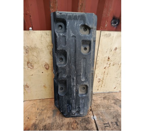 Защита антигравийная правая