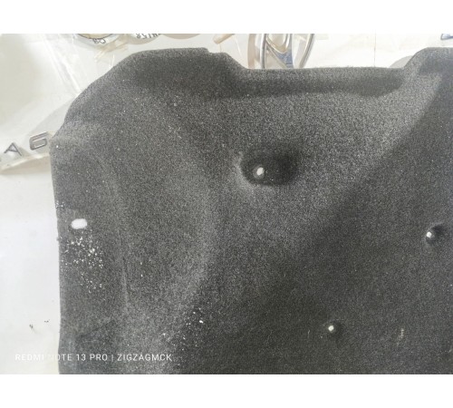 Обшивка багажника левая