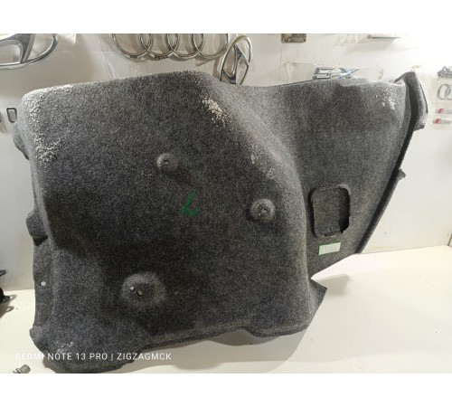 Обшивка багажника левая