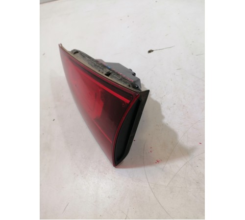 Фонарь задний правый внутренний