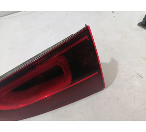 Фонарь задний правый внутренний