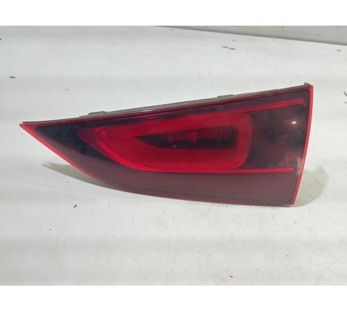 Фонарь задний правый внутренний