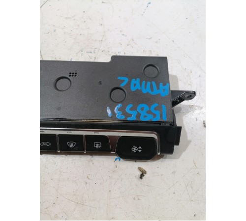 Блок управления климат-контролем