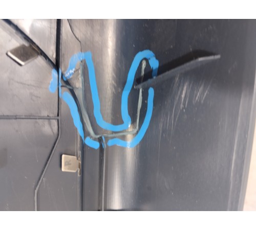 Накладка порога (передняя правая)