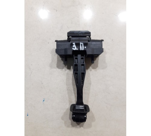 Ограничитель двери(задний правый)