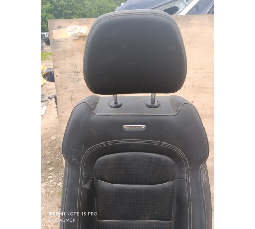 Сиденье переднее левое