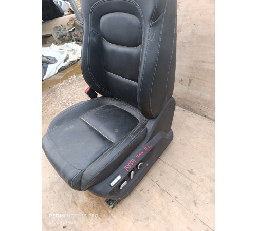 Сиденье переднее левое