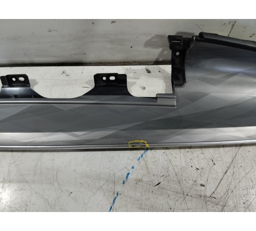 Накладка торпедо декоративная