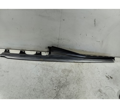 Накладка торпедо декоративная