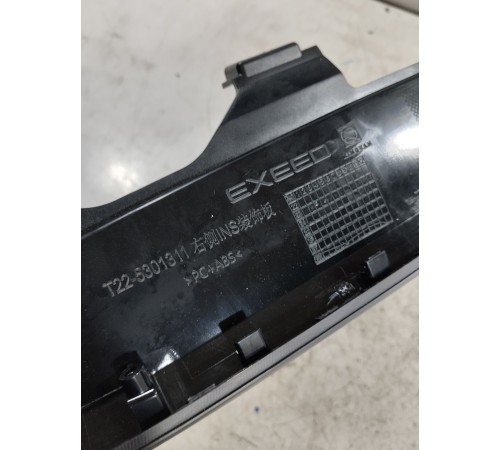 Накладка торпедо декоративная