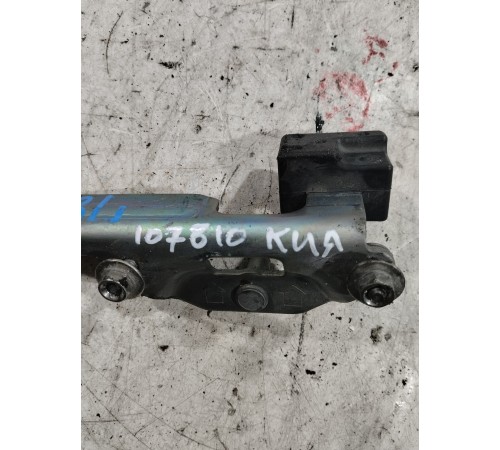 Кронштейн(крепление) сдвижной двери левый