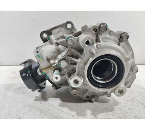 Раздаточная коробка (раздатка)