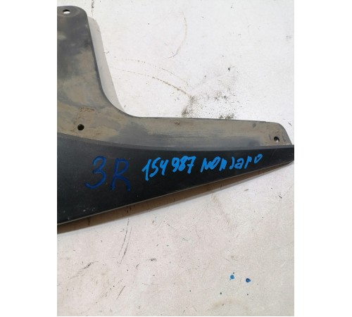 Брызговик задний правый