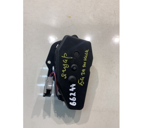 блок замка багажника