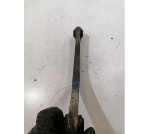 Рычаг задний левый верхний