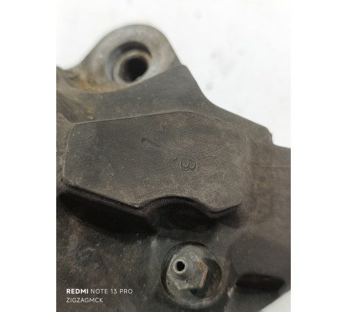 Суппорт передний правый