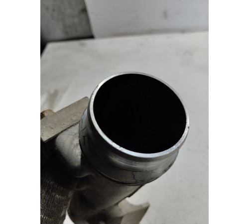 Патрубок системы охлаждения (металлический)