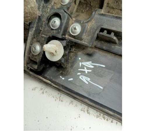 Молдинг двери Передней Правой 