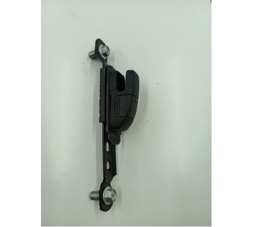 Механизм регулировки ремня безопасности по высоте передний правый