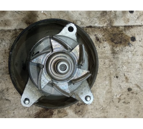 Насос водяной (помпа)