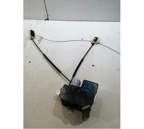 Электропривод правой сдвижной двери