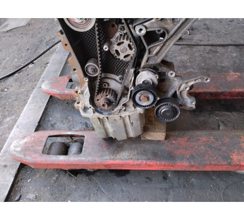 Двигатель в сборе