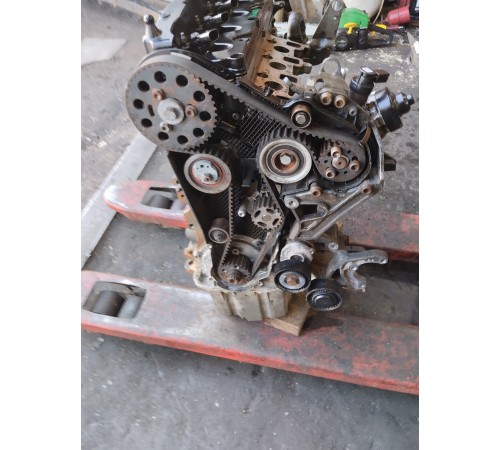 Двигатель в сборе